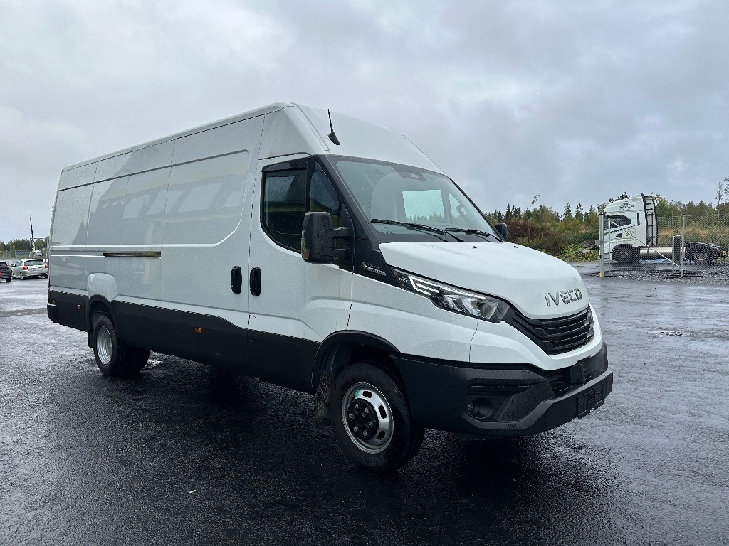Iveco Daily 50C18A8 16m3 - Kravas mikroautobuss: foto 3 Iveco Daily 50C18A8 16m3 - Kravas mikroautobuss: foto 3