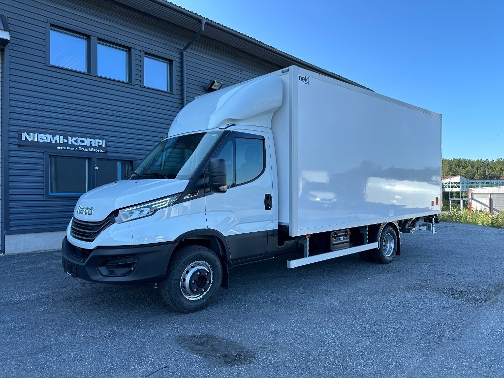 Iveco Daily 72C18 A8 - Furgons ar slēgtā virsbūve: foto 1 Iveco Daily 72C18 A8 - Furgons ar slēgtā virsbūve: foto 1