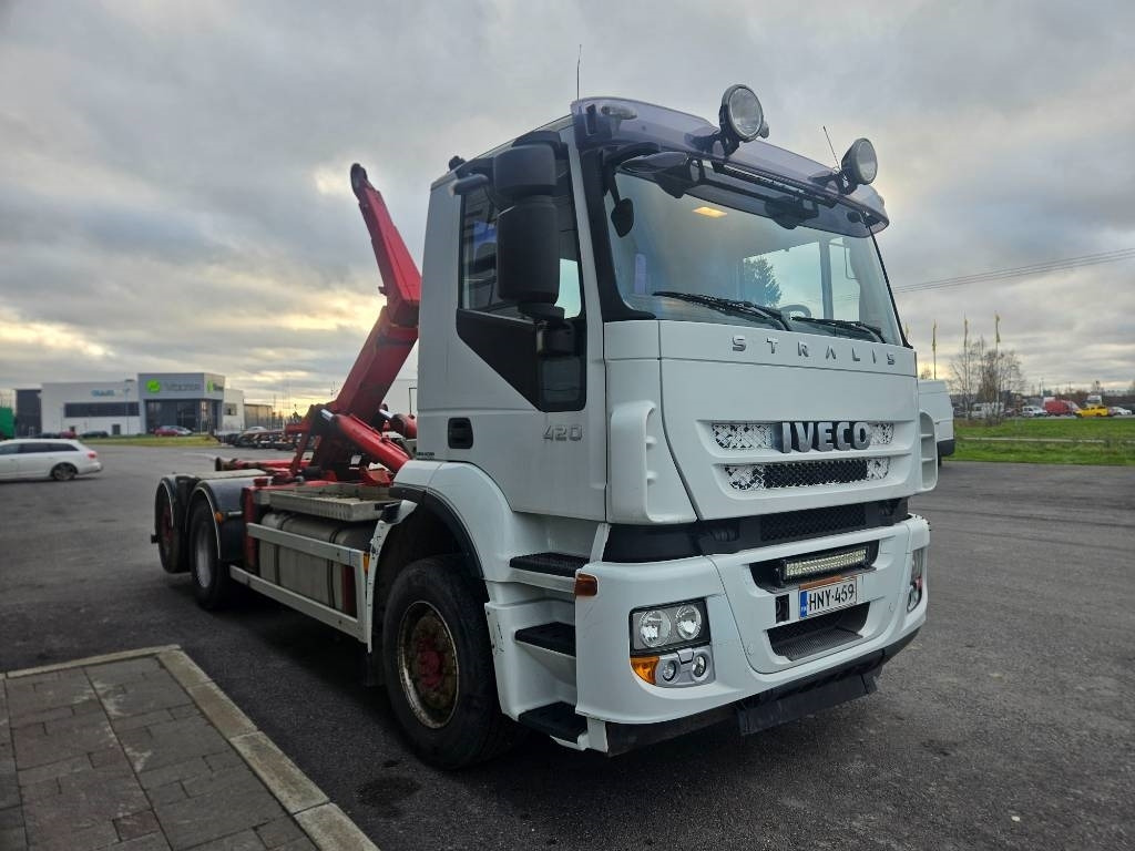 Iveco Stralis 260 S42 6x2*4  - Pacēlājs ar āķi: foto 2 Iveco Stralis 260 S42 6x2*4  - Pacēlājs ar āķi: foto 2
