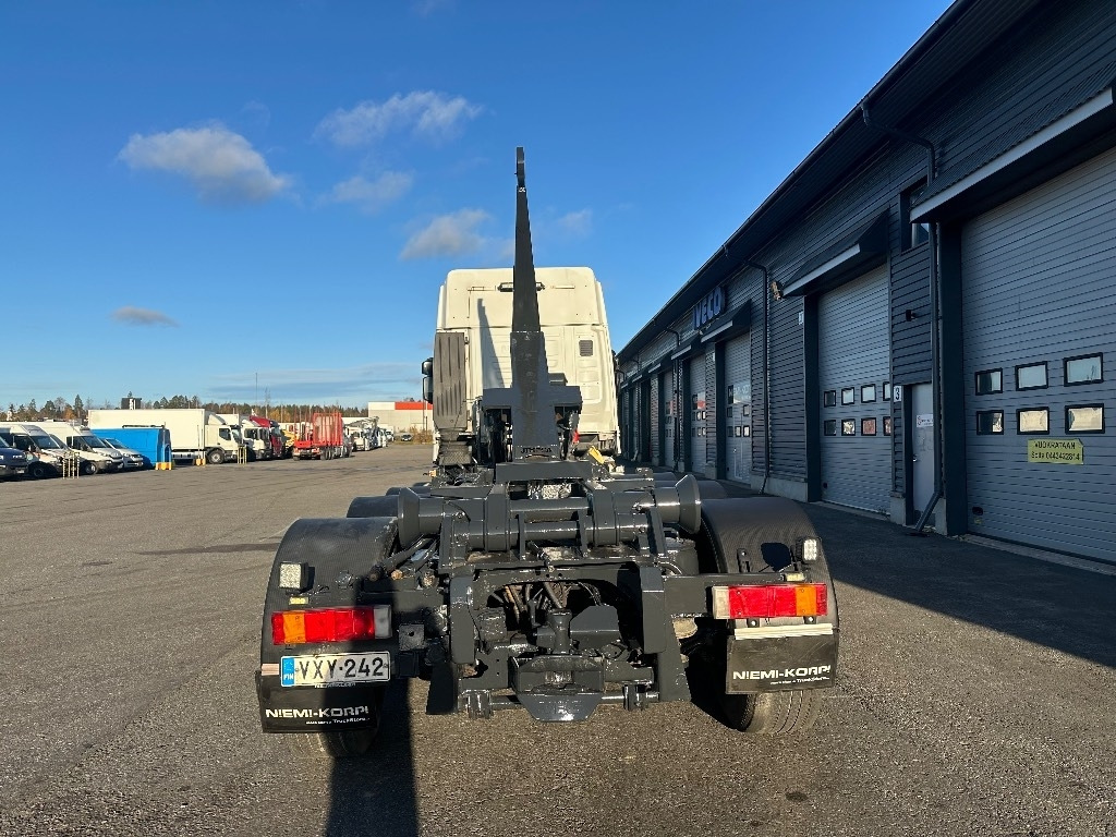 Iveco Stralis 560 8x4*4 - Pacēlājs ar āķi: foto 5 Iveco Stralis 560 8x4*4 - Pacēlājs ar āķi: foto 5