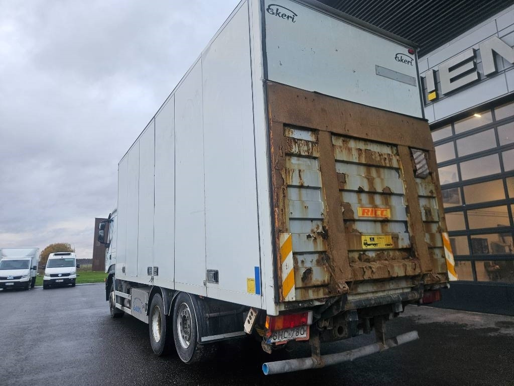 Iveco Stralis 6x2 - Kravas automašīna ar slēgto virsbūvi: foto 4 Iveco Stralis 6x2 - Kravas automašīna ar slēgto virsbūvi: foto 4