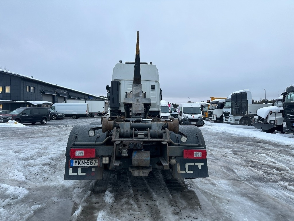 Iveco X-Way 560 8x2 - Pacēlājs ar āķi: foto 4 Iveco X-Way 560 8x2 - Pacēlājs ar āķi: foto 4