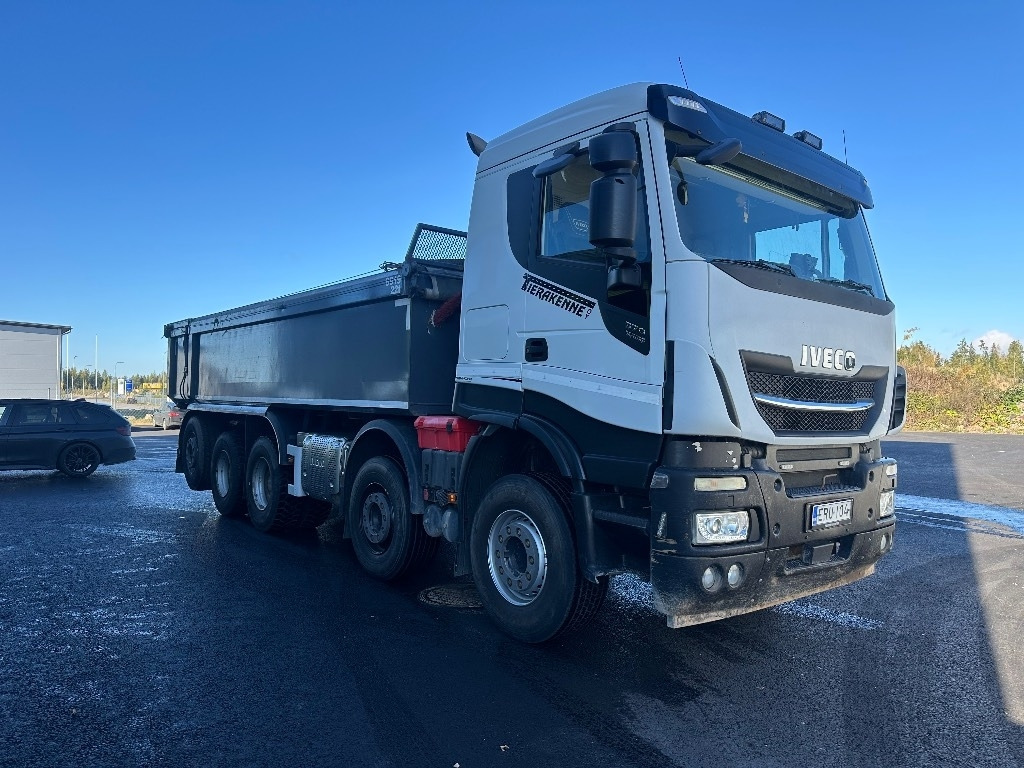 Iveco X-Way AS340X57Z 10x4 - Kravas automašīna pašizgāzējs: foto 3 Iveco X-Way AS340X57Z 10x4 - Kravas automašīna pašizgāzējs: foto 3