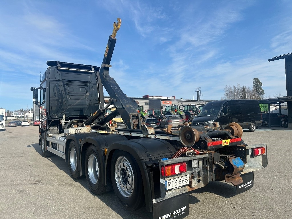 Mercedes-Benz Actros 3563 - Pacēlājs ar āķi: foto 3 Mercedes-Benz Actros 3563 - Pacēlājs ar āķi: foto 3