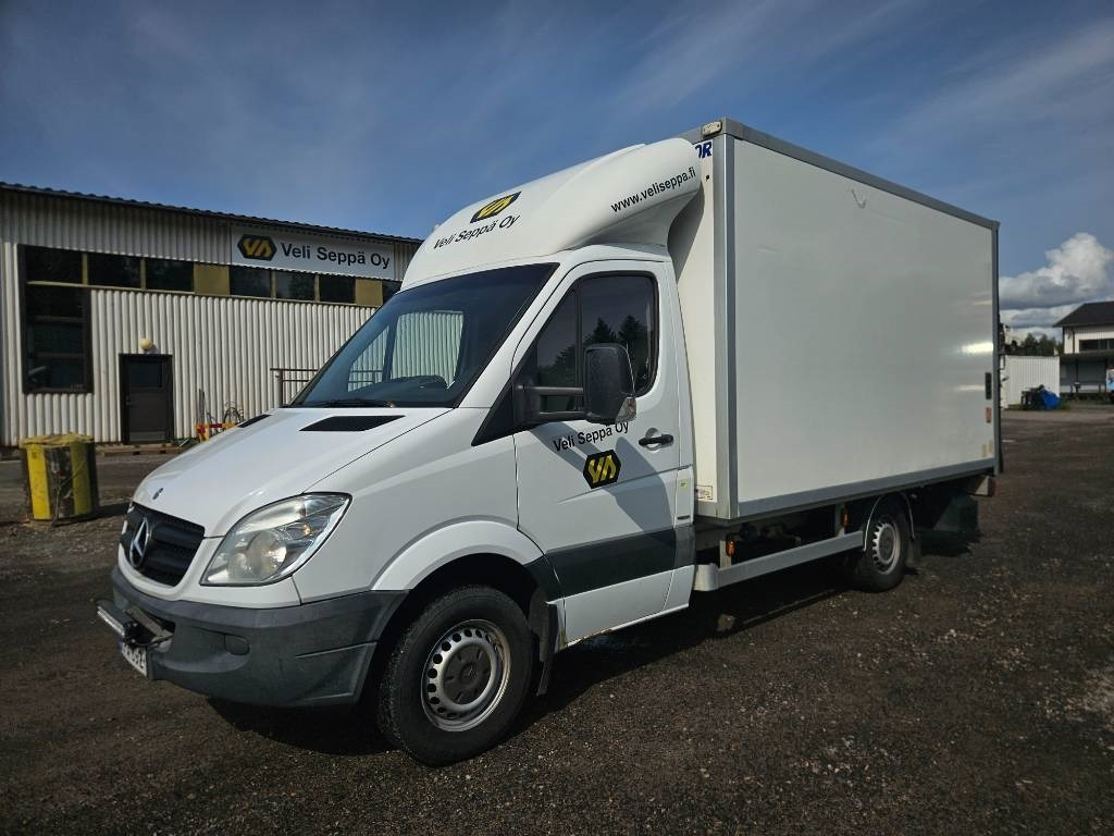 Mercedes-Benz Sprinter 316 CDI B-kortilla ajettava - Furgons ar slēgtā virsbūve: foto 1 Mercedes-Benz Sprinter 316 CDI B-kortilla ajettava - Furgons ar slēgtā virsbūve: foto 1