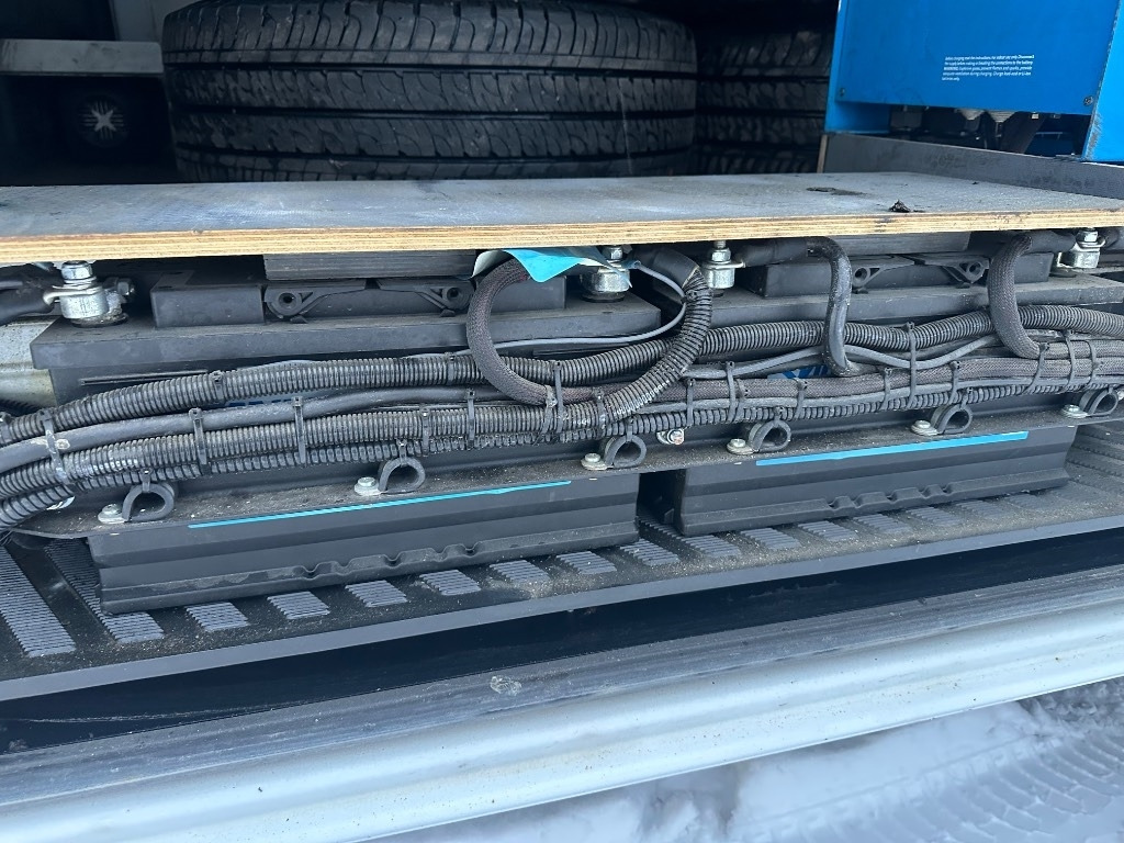 Kravas mikroautobuss Mercedes-Benz Sprinter 316 HUOLTOAUTO: foto 10 Kravas mikroautobuss Mercedes-Benz Sprinter 316 HUOLTOAUTO: foto 10