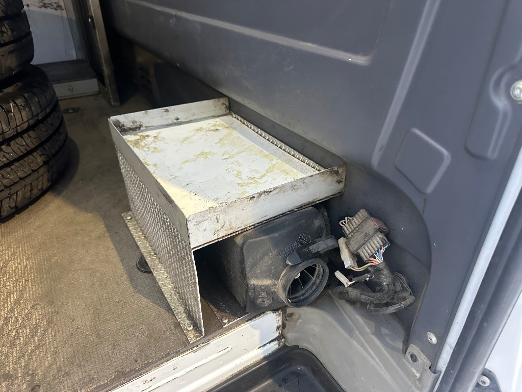 Kravas mikroautobuss Mercedes-Benz Sprinter 316 HUOLTOAUTO: foto 17 Kravas mikroautobuss Mercedes-Benz Sprinter 316 HUOLTOAUTO: foto 17