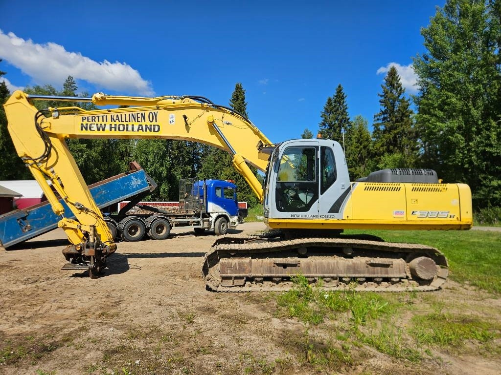 New Holland E 385 B - Kāpurķēžu ekskavators: foto 1 New Holland E 385 B - Kāpurķēžu ekskavators: foto 1