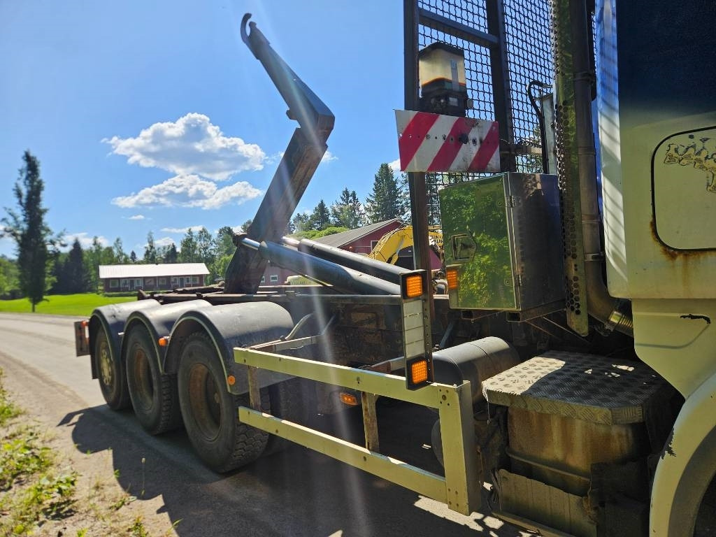 Scania 164 G 480 - Pacēlājs ar āķi: foto 3 Scania 164 G 480 - Pacēlājs ar āķi: foto 3