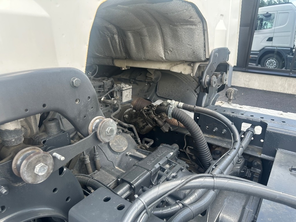 Scania G450 6x2*4 - Pacēlājs ar āķi: foto 5 Scania G450 6x2*4 - Pacēlājs ar āķi: foto 5