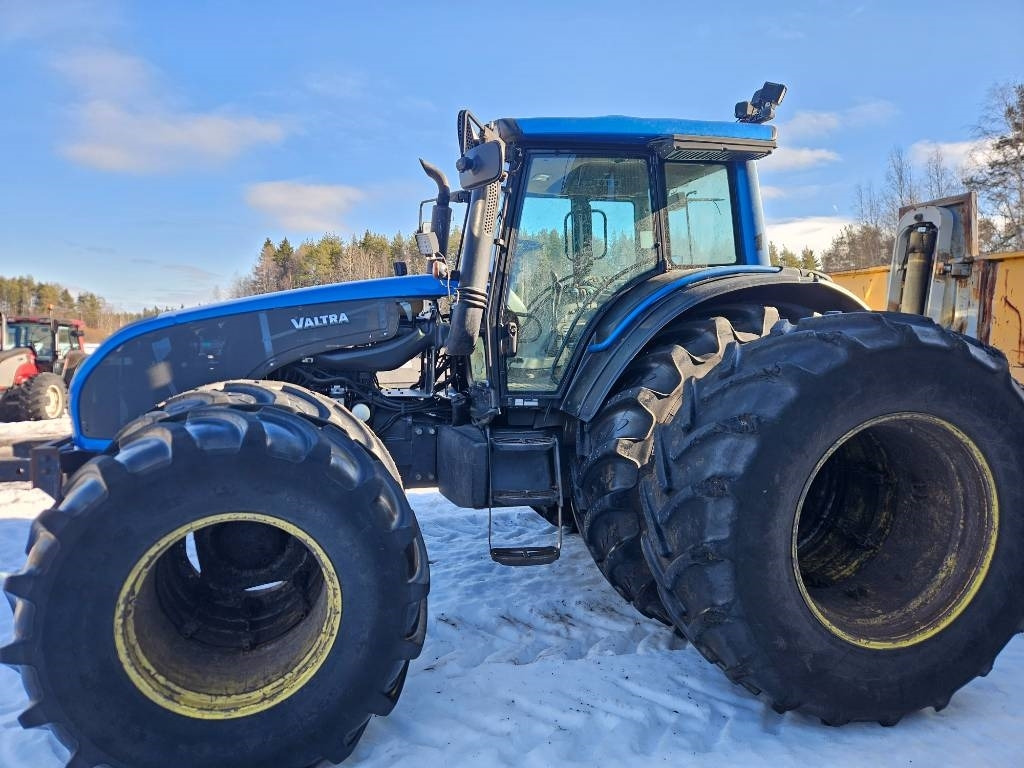 Valtra T171 - Traktors: foto 5 Valtra T171 - Traktors: foto 5