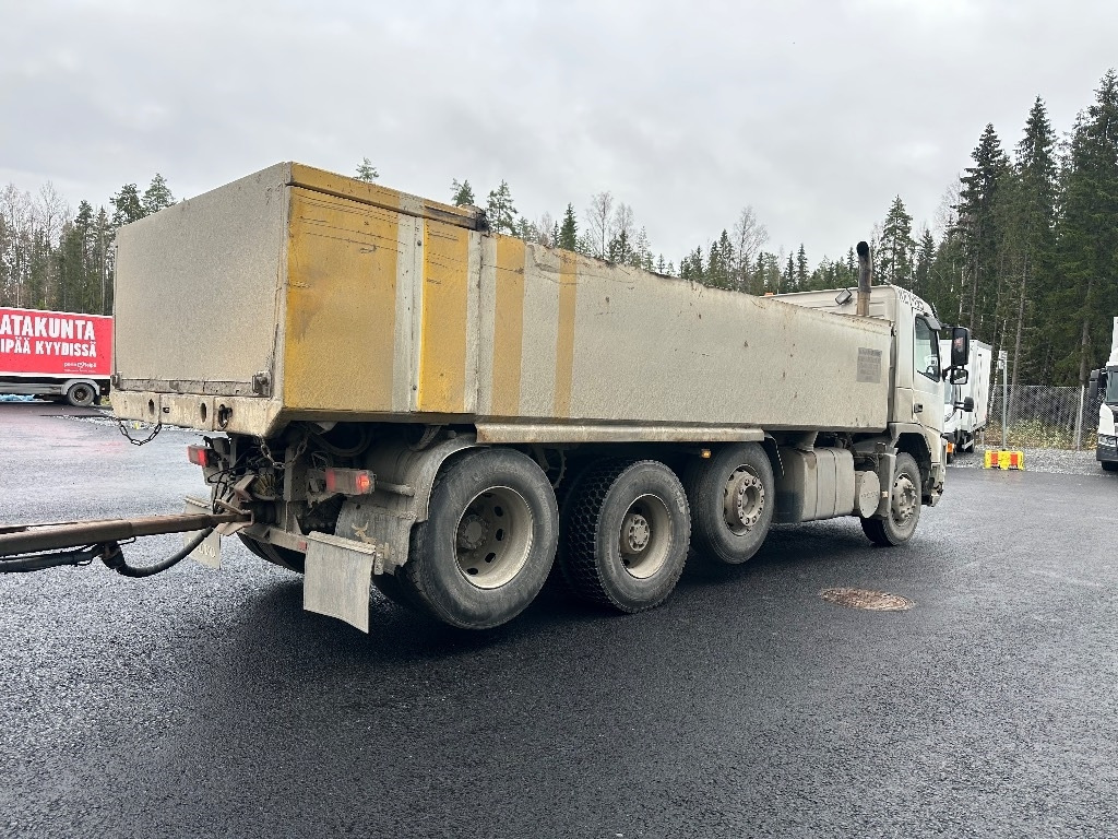 Volvo FH 12 420 8x2 + pv  - Kravas automašīna pašizgāzējs: foto 3 Volvo FH 12 420 8x2 + pv  - Kravas automašīna pašizgāzējs: foto 3