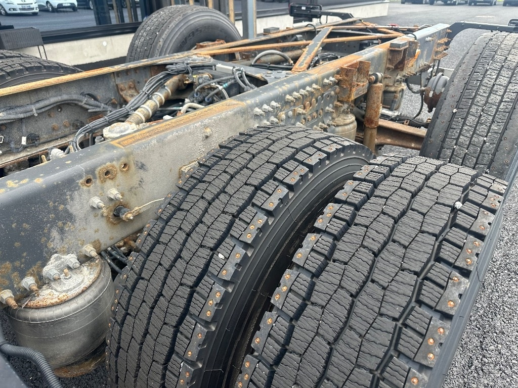 Šasija kravas automašīna Volvo FH13 540 6x2*4: foto 7 Šasija kravas automašīna Volvo FH13 540 6x2*4: foto 7