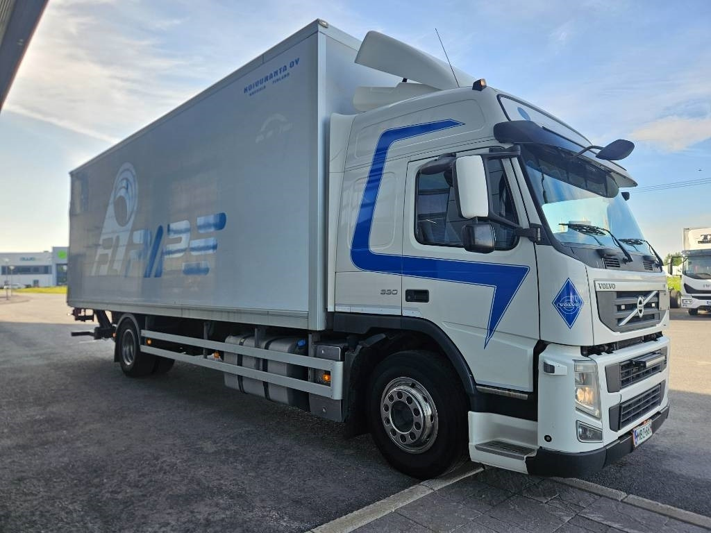 Volvo FM11 - Kravas automašīna ar slēgto virsbūvi: foto 3 Volvo FM11 - Kravas automašīna ar slēgto virsbūvi: foto 3