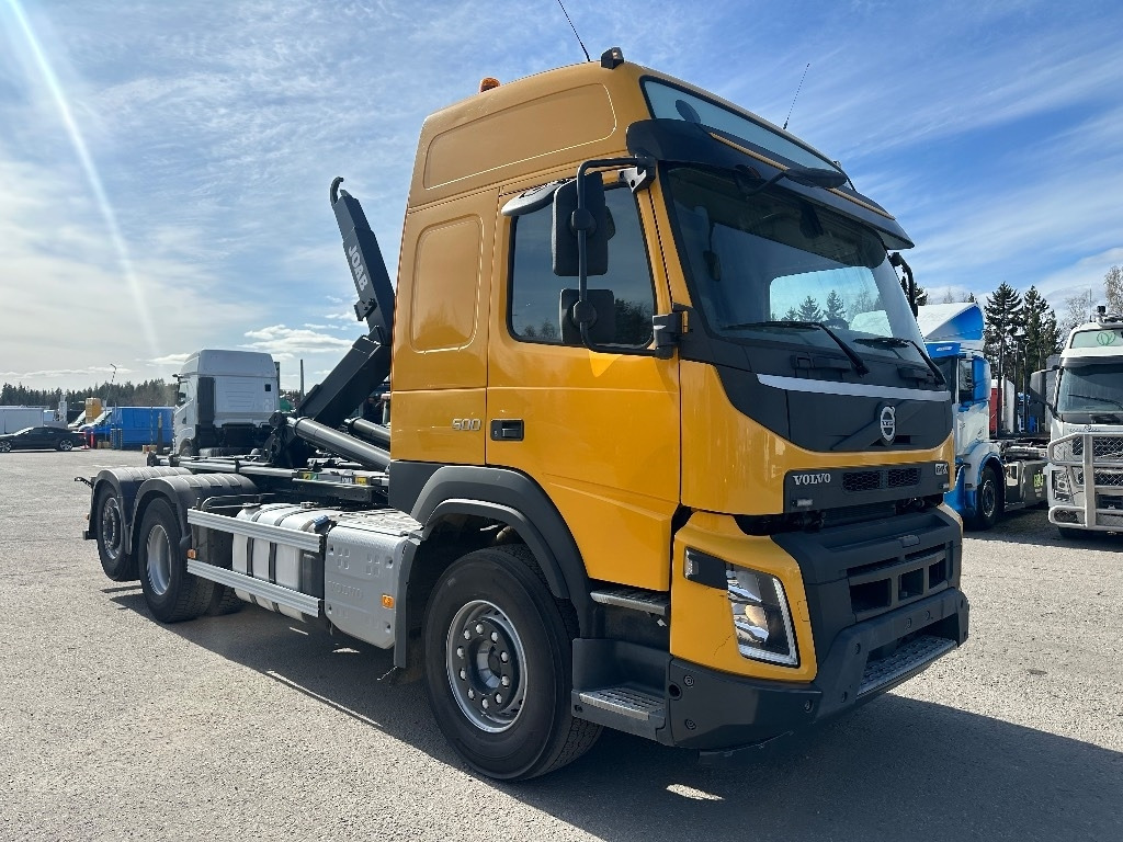 Volvo FMX 510 - Pacēlājs ar āķi: foto 2 Volvo FMX 510 - Pacēlājs ar āķi: foto 2