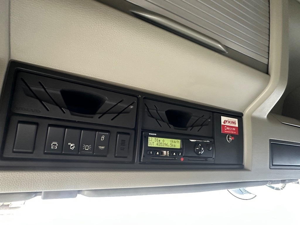 Pacēlājs ar āķi Volvo FMX 540 6x2*4: foto 20