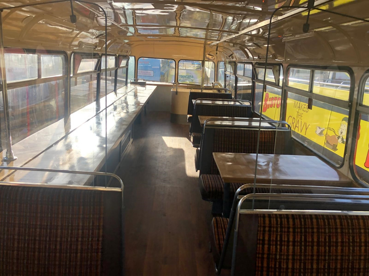 Bristol MOBILE BAR CAFE or RESTAURANT - Divstāvu autobuss: foto 4 Bristol MOBILE BAR CAFE or RESTAURANT - Divstāvu autobuss: foto 4