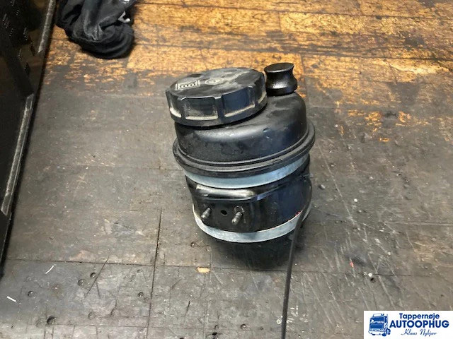 DAF Servo beholder – DAF 2312827 - Stūres iekārta - Kravas automašīna: foto 2 DAF Servo beholder – DAF 2312827 - Stūres iekārta - Kravas automašīna: foto 2