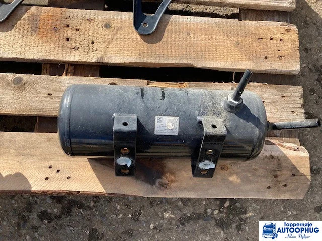 DAF luft tank – DAF 2119941 - Bremžu daļas - Kravas automašīna: foto 1 DAF luft tank – DAF 2119941 - Bremžu daļas - Kravas automašīna: foto 1