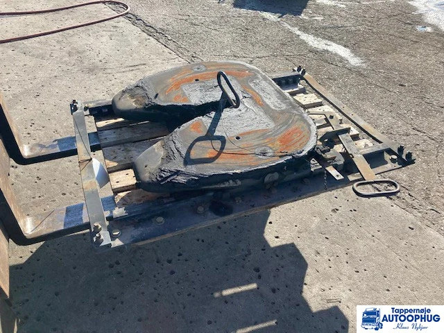 MAN JOST flytbar skammel - Seglierīce - Kravas automašīna: foto 3 MAN JOST flytbar skammel - Seglierīce - Kravas automašīna: foto 3