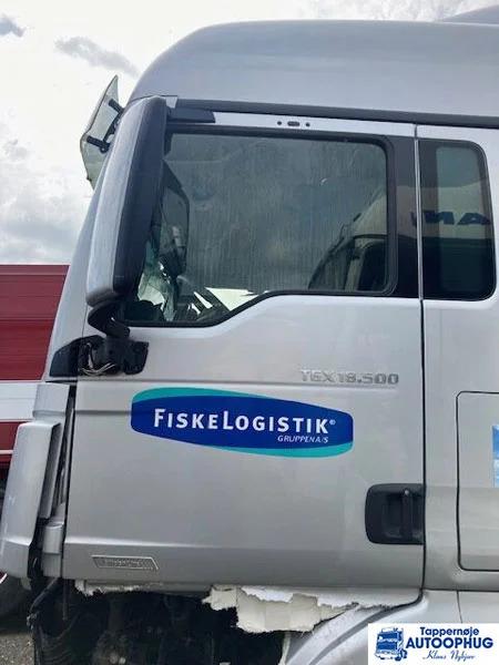 MAN TGX dør – door LH oem: 81.62600-4129 - Virsbūve un ārpuse - Kravas automašīna: foto 1 MAN TGX dør – door LH oem: 81.62600-4129 - Virsbūve un ārpuse - Kravas automašīna: foto 1