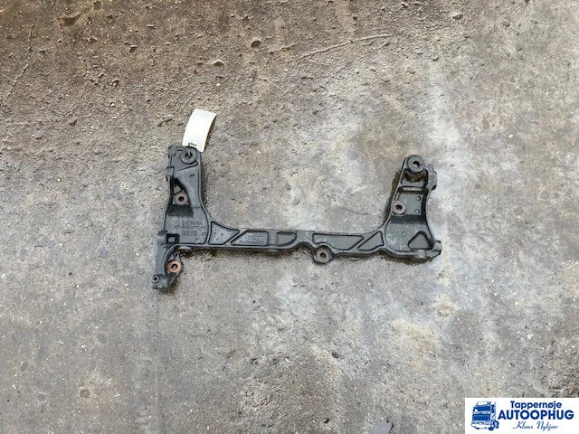 MAN Udstødningsbeslag MAN 81.15502-0386 - Virsbūve un ārpuse - Kravas automašīna: foto 1 MAN Udstødningsbeslag MAN 81.15502-0386 - Virsbūve un ārpuse - Kravas automašīna: foto 1