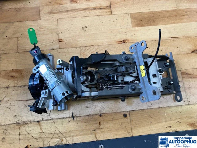 Scania 2675008 , 1945573 Rat stamme og justering - Kabīne un interjers - Kravas automašīna: foto 1 Scania 2675008 , 1945573 Rat stamme og justering - Kabīne un interjers - Kravas automašīna: foto 1