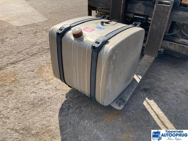 Scania Brandstof tank P/N: 1517304 / 1871188 - Degvielas tvertne - Kravas automašīna: foto 1 Scania Brandstof tank P/N: 1517304 / 1871188 - Degvielas tvertne - Kravas automašīna: foto 1