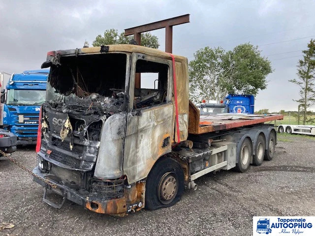 Scania R580XT 8X4 tridem - Kravas automašīna pašizgāzējs: foto 2 Scania R580XT 8X4 tridem - Kravas automašīna pašizgāzējs: foto 2