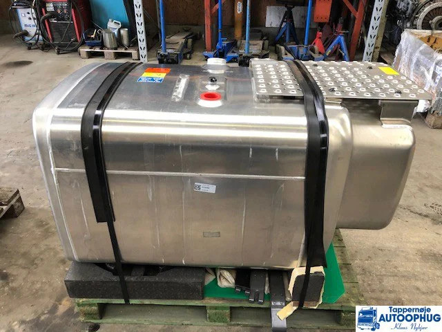 Scania Tank 540 P/N: 2132703 - Degvielas tvertne - Kravas automašīna: foto 3 Scania Tank 540 P/N: 2132703 - Degvielas tvertne - Kravas automašīna: foto 3