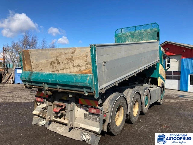 Volvo FH500 8X4 tridem tip - Kravas automašīna pašizgāzējs: foto 4 Volvo FH500 8X4 tridem tip - Kravas automašīna pašizgāzējs: foto 4