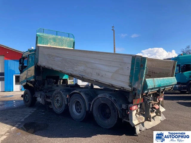 Volvo FH500 8X4 tridem tip - Kravas automašīna pašizgāzējs: foto 3 Volvo FH500 8X4 tridem tip - Kravas automašīna pašizgāzējs: foto 3