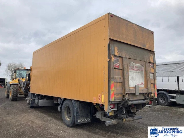 Volvo FM370 4X2 alukasse - Kravas automašīna ar slēgto virsbūvi: foto 3 Volvo FM370 4X2 alukasse - Kravas automašīna ar slēgto virsbūvi: foto 3