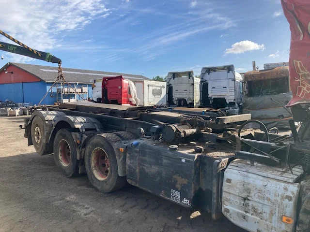 Volvo FMX 540 8X4 - Konteineru vedējs/ Kravas automašīna ar noņemamā virsbūve: foto 3 Volvo FMX 540 8X4 - Konteineru vedējs/ Kravas automašīna ar noņemamā virsbūve: foto 3