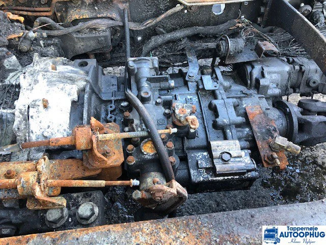 Volvo ZTO 1006 - Pārnesumkārba un rezerves daļas - Kravas automašīna: foto 2 Volvo ZTO 1006 - Pārnesumkārba un rezerves daļas - Kravas automašīna: foto 2