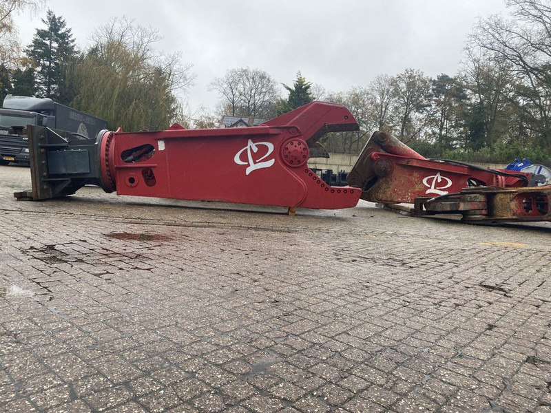 LaBounty MSD 4500R Saber - Demolēšanas šķēres - Celtniecības tehnika: foto 1 LaBounty MSD 4500R Saber - Demolēšanas šķēres - Celtniecības tehnika: foto 1