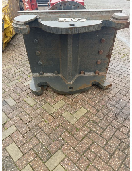 LaBounty MSD 4500R Saber - Demolēšanas šķēres - Celtniecības tehnika: foto 4 LaBounty MSD 4500R Saber - Demolēšanas šķēres - Celtniecības tehnika: foto 4