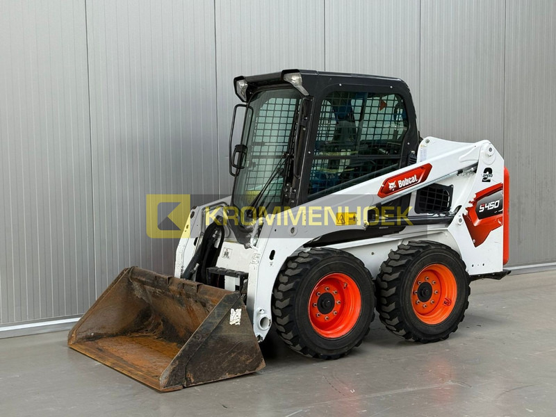Bobcat S 450 - Kompaktiekrāvējs: foto 2 Bobcat S 450 - Kompaktiekrāvējs: foto 2