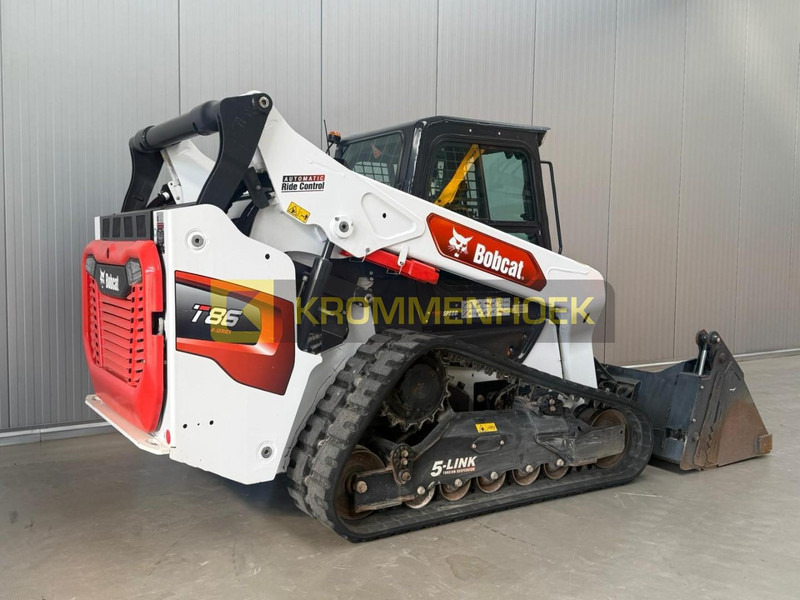 Bobcat T 86 Super Flow | A/C - Kompaktiekrāvējs: foto 4 Bobcat T 86 Super Flow | A/C - Kompaktiekrāvējs: foto 4