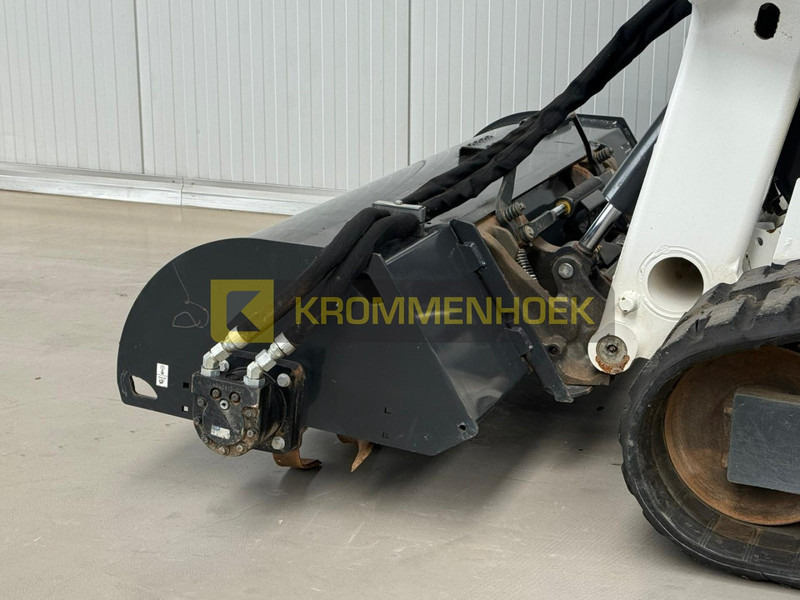 Bobcat Tiller 76 193 cm - Irdinātājs - Iekrāvējs: foto 3 Bobcat Tiller 76 193 cm - Irdinātājs - Iekrāvējs: foto 3