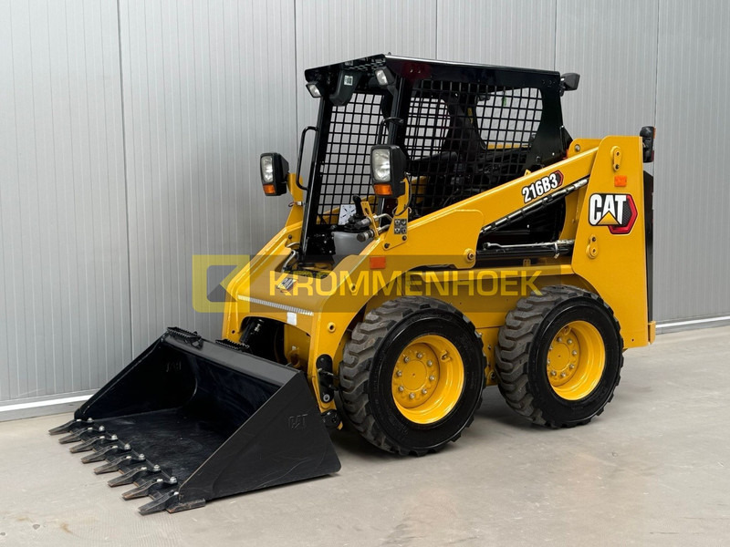Caterpillar 216 B3 - Kompaktiekrāvējs: foto 2 Caterpillar 216 B3 - Kompaktiekrāvējs: foto 2