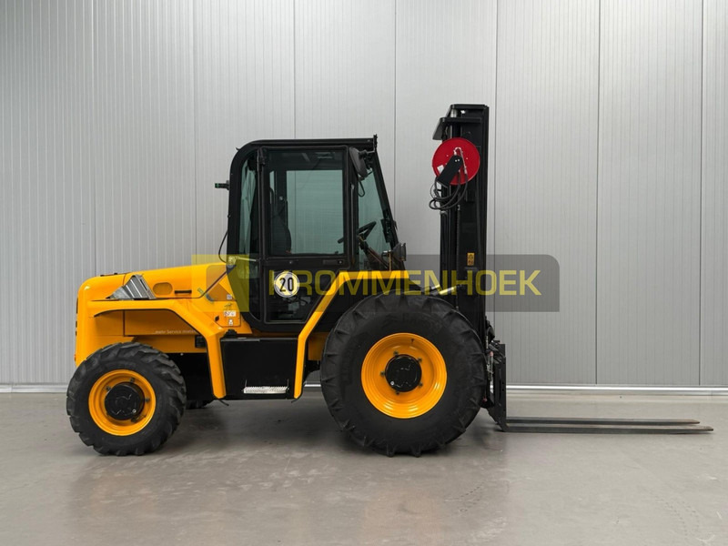 JCB 940 - Bezceļu autokrāvējs: foto 5 JCB 940 - Bezceļu autokrāvējs: foto 5