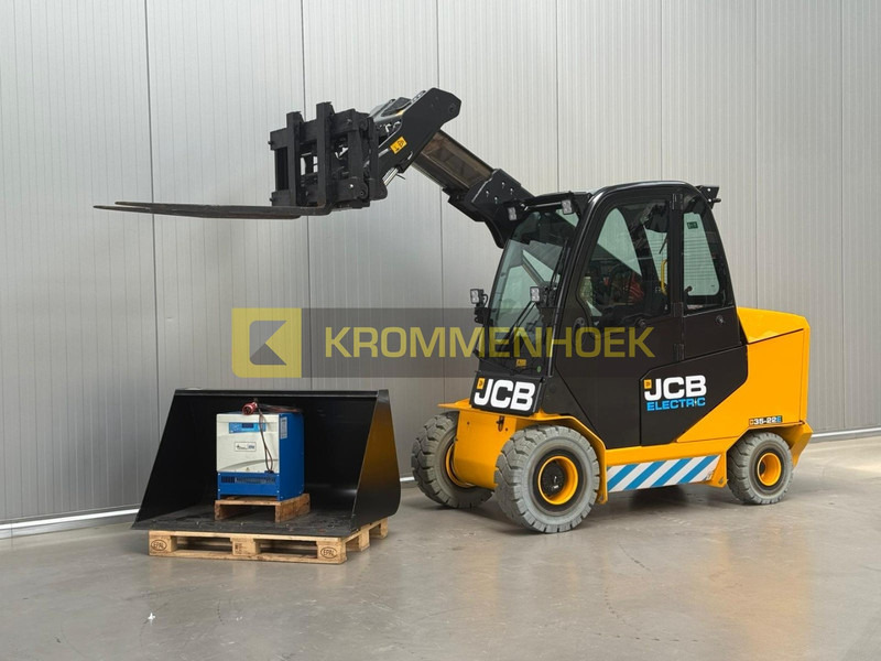 JCB TLT 35-22E Demo - Teleskopiskais iekrāvējs: foto 2 JCB TLT 35-22E Demo - Teleskopiskais iekrāvējs: foto 2
