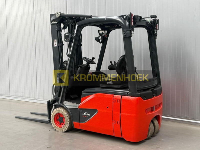 Linde E 16 - Elektroiekrāvējs: foto 3 Linde E 16 - Elektroiekrāvējs: foto 3