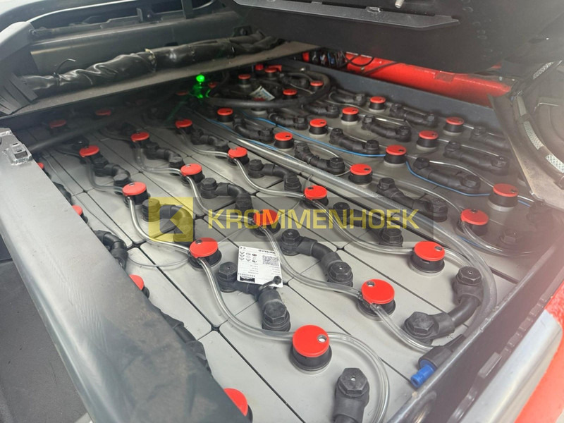 Linde E 30 HL-01/600 līzingu Linde E 30 HL-01/600: foto 14