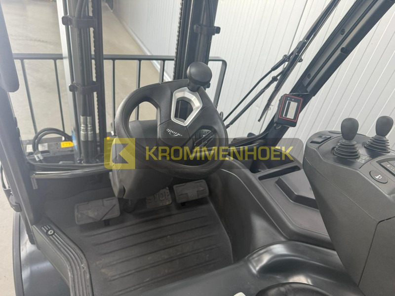 Linde E 30 HL-01/600 līzingu Linde E 30 HL-01/600: foto 11