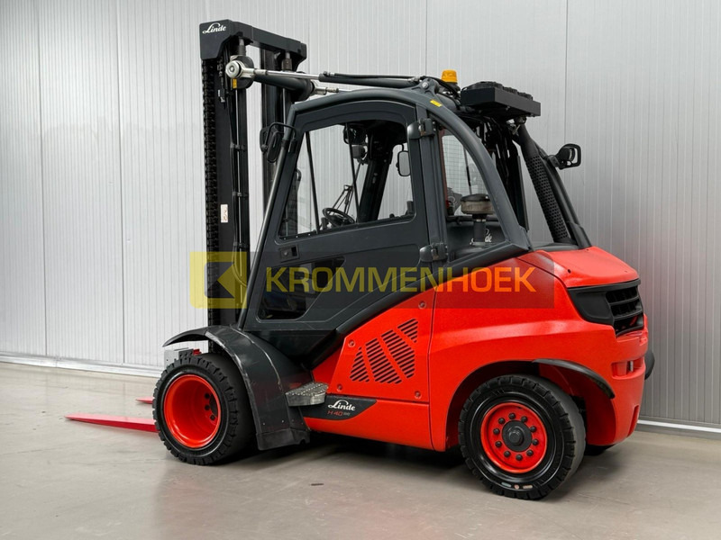 Linde H 40 D-02 - Dīzeļiekrāvējs: foto 3 Linde H 40 D-02 - Dīzeļiekrāvējs: foto 3