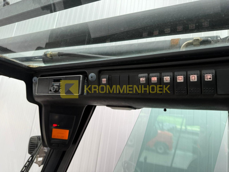 Dīzeļiekrāvējs Linde H 70 D: foto 14