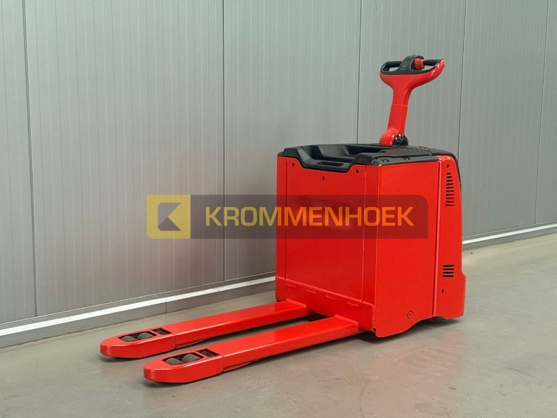 Linde T 30 3000 kg ! - Rokas palešu ratiņi: foto 2 Linde T 30 3000 kg ! - Rokas palešu ratiņi: foto 2