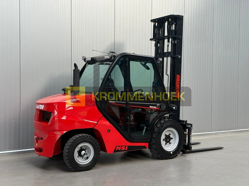 Manitou MSI 35 - Dīzeļiekrāvējs: foto 4 Manitou MSI 35 - Dīzeļiekrāvējs: foto 4